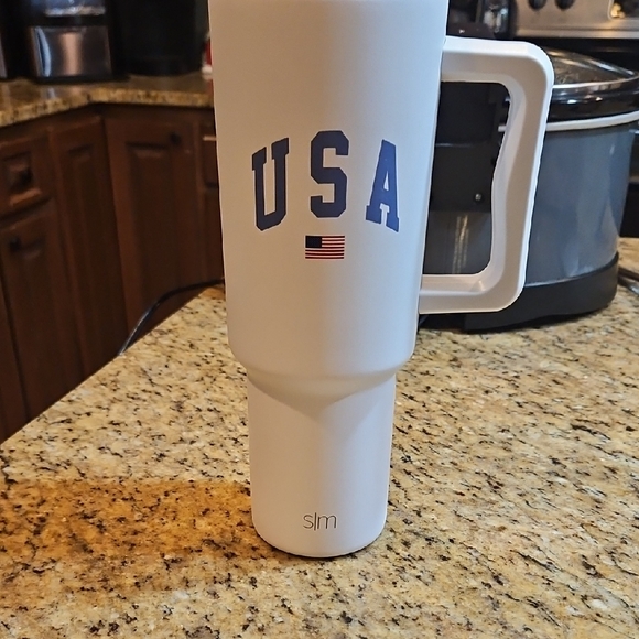 Nwot - Picture 1 of 4